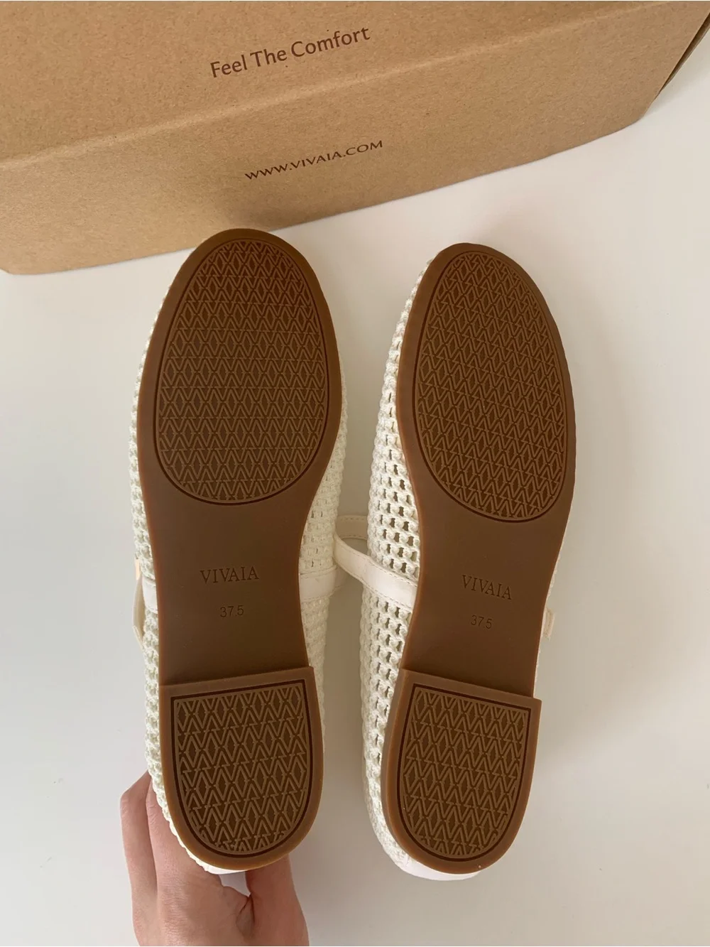 VIVAIA Almond-toe Mary Janes (Nelly)